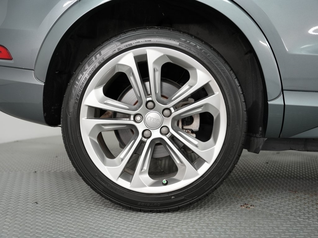 Audi Q3 quattro 4dr Premium Plus 2016