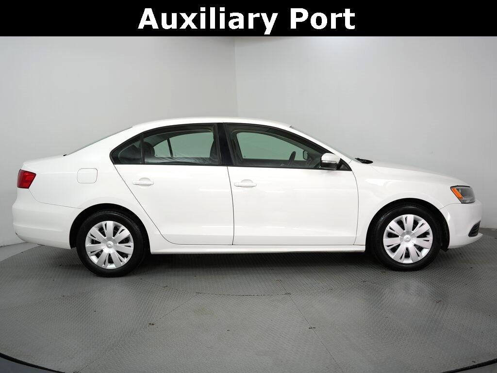 Volkswagen Jetta Sedan 4dr Auto SE PZEV 2012
