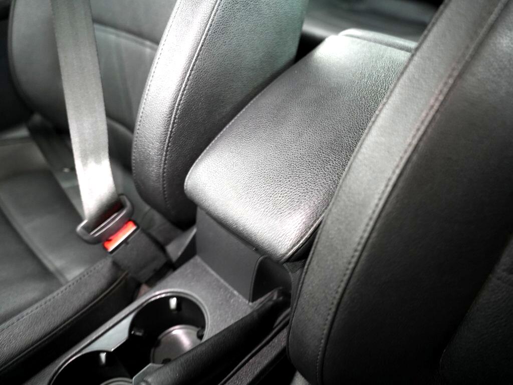 Volkswagen Jetta Sedan 4dr Auto SE PZEV 2012