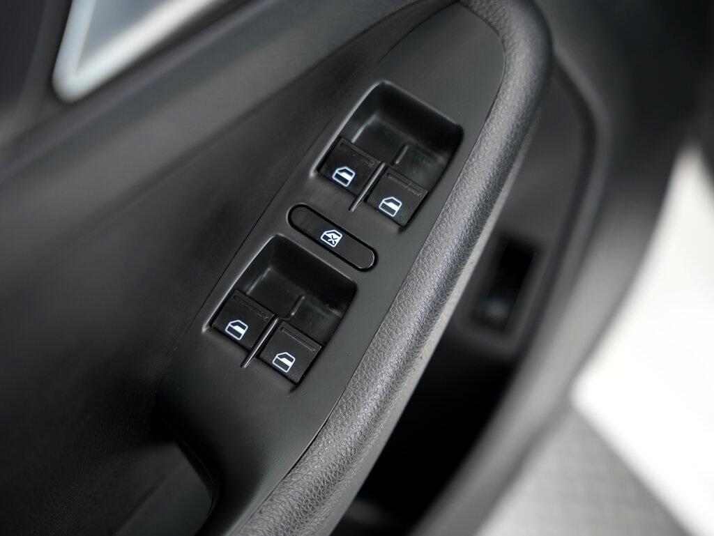 Volkswagen Jetta Sedan 4dr Auto SE PZEV 2012