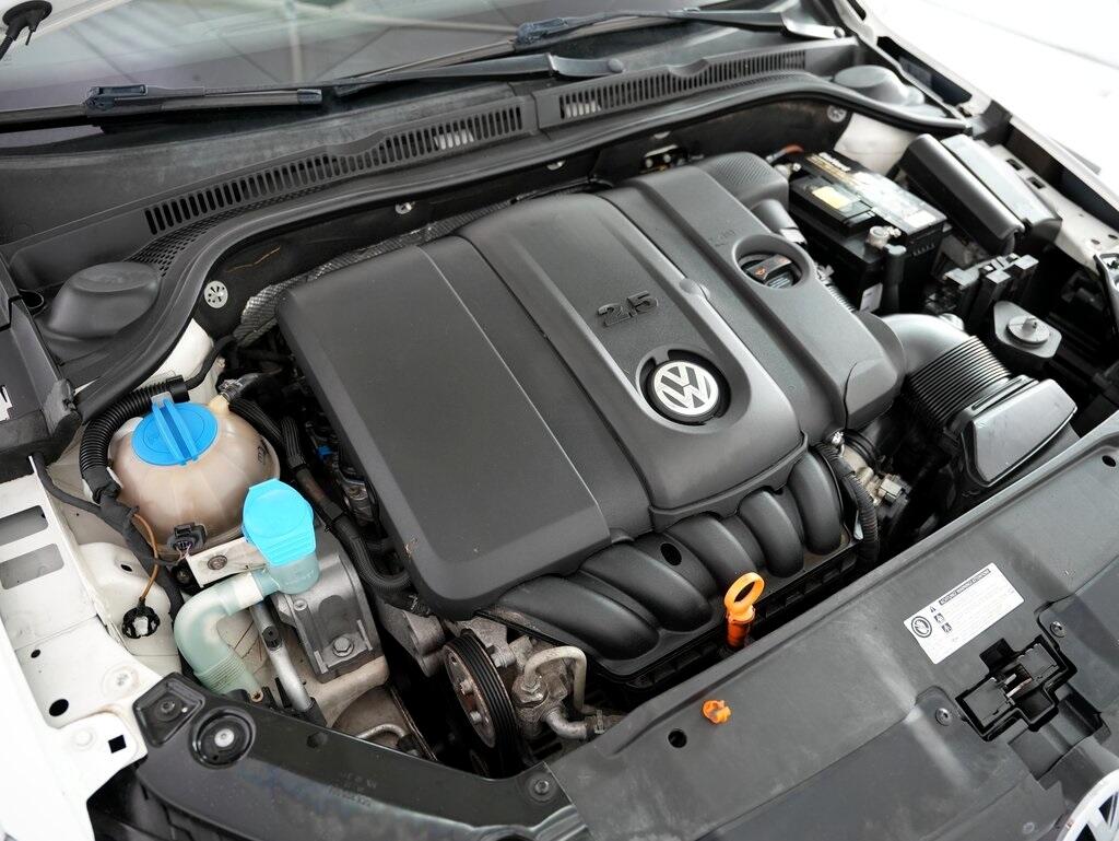 Volkswagen Jetta Sedan 4dr Auto SE PZEV 2012