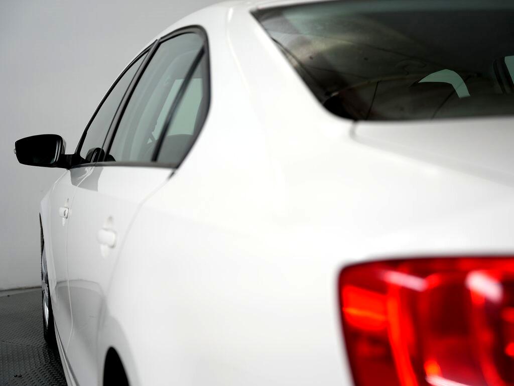 Volkswagen Jetta Sedan 4dr Auto SE PZEV 2012