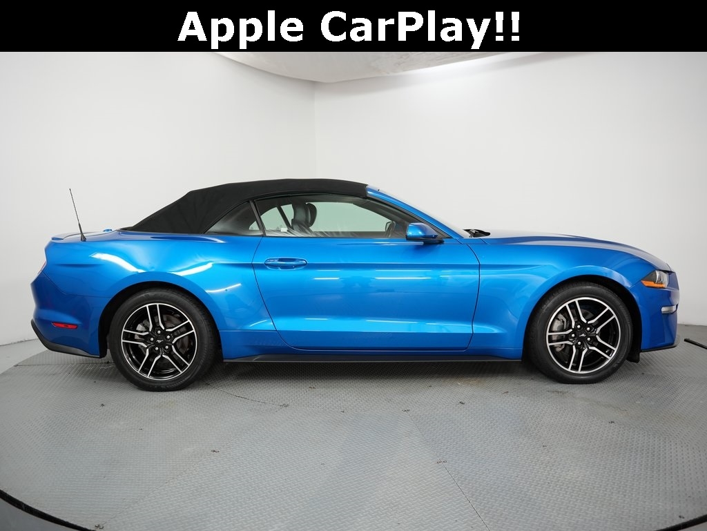 Ford Mustang EcoBoost Convertible 2021