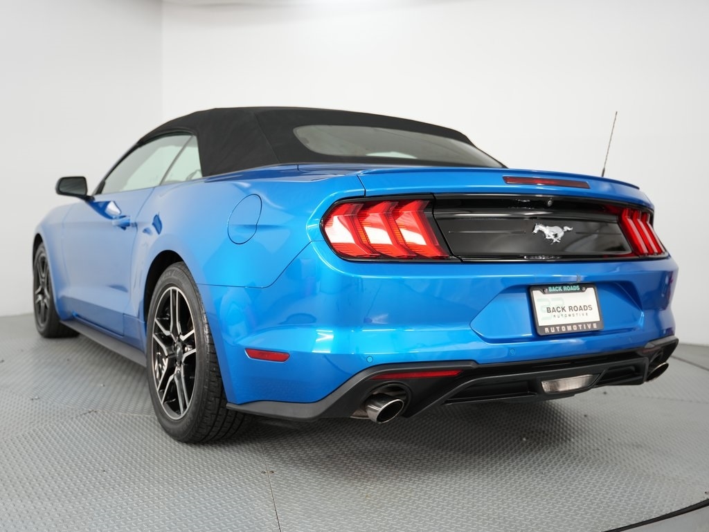 Ford Mustang EcoBoost Convertible 2021