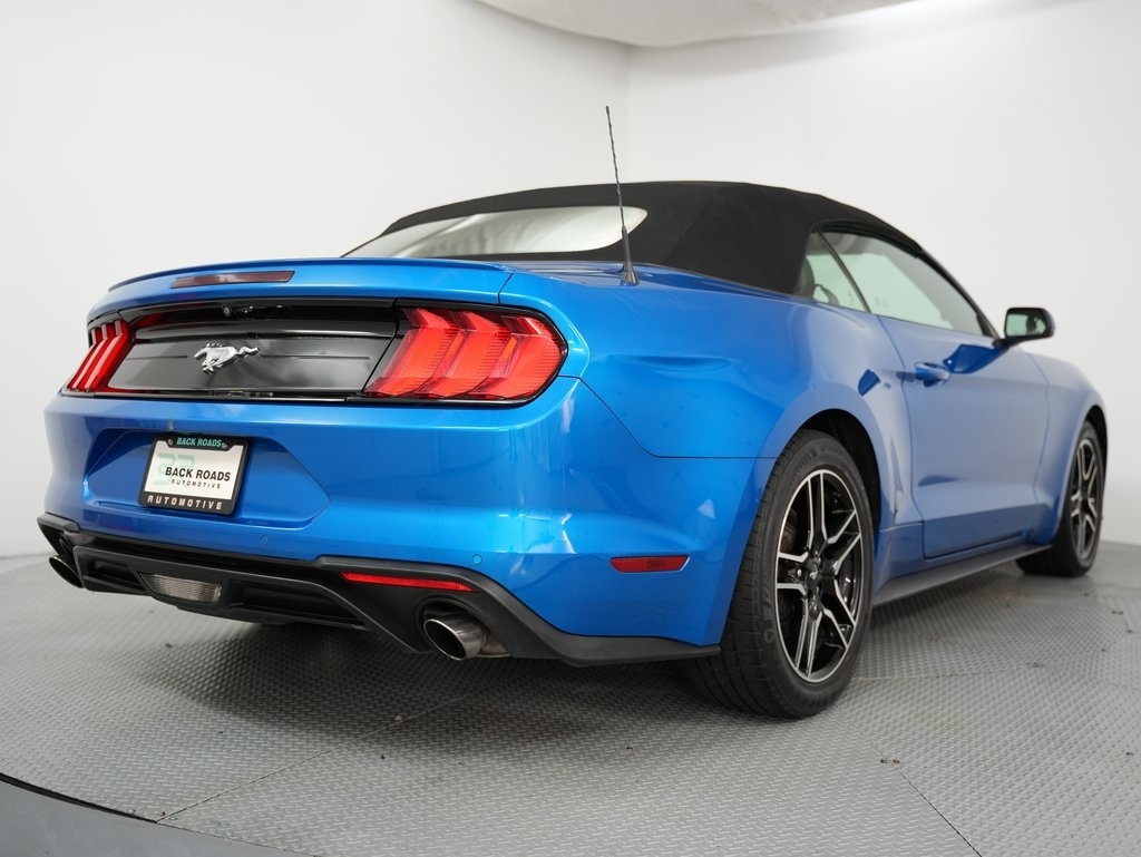 Ford Mustang EcoBoost Convertible 2021