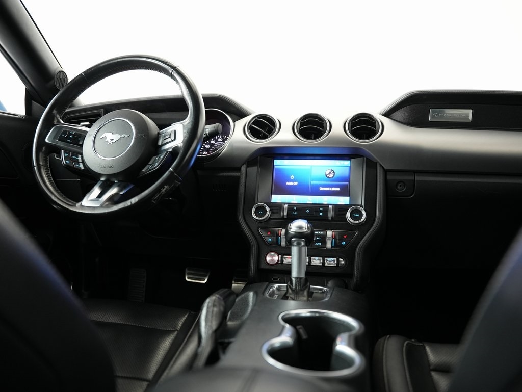 Ford Mustang EcoBoost Convertible 2021