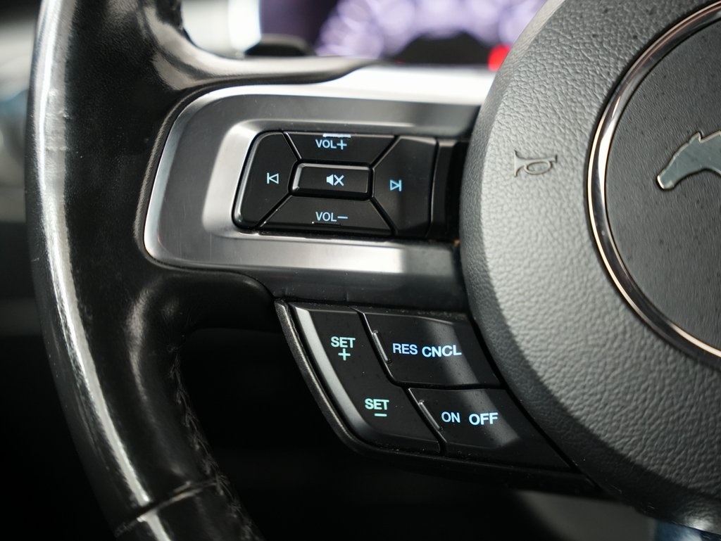 Ford Mustang EcoBoost Convertible 2021