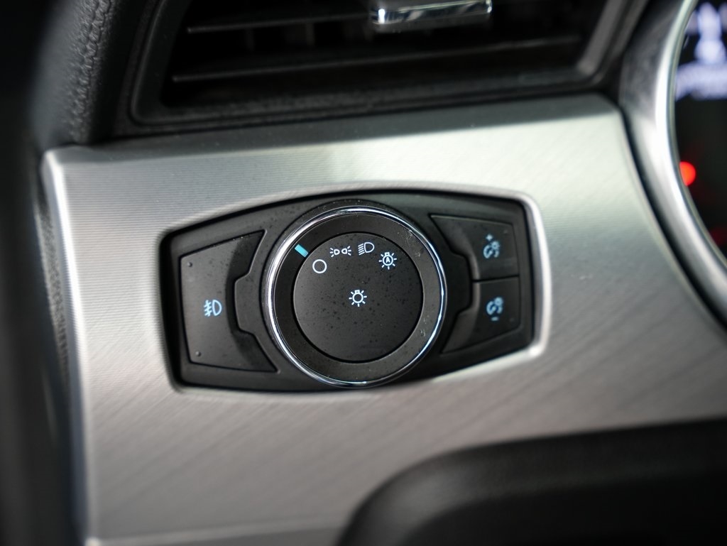 Ford Mustang EcoBoost Convertible 2021