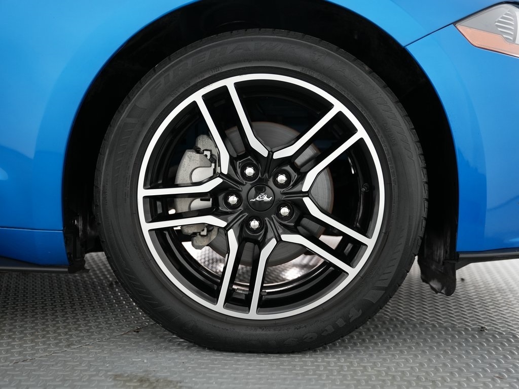 Ford Mustang EcoBoost Convertible 2021