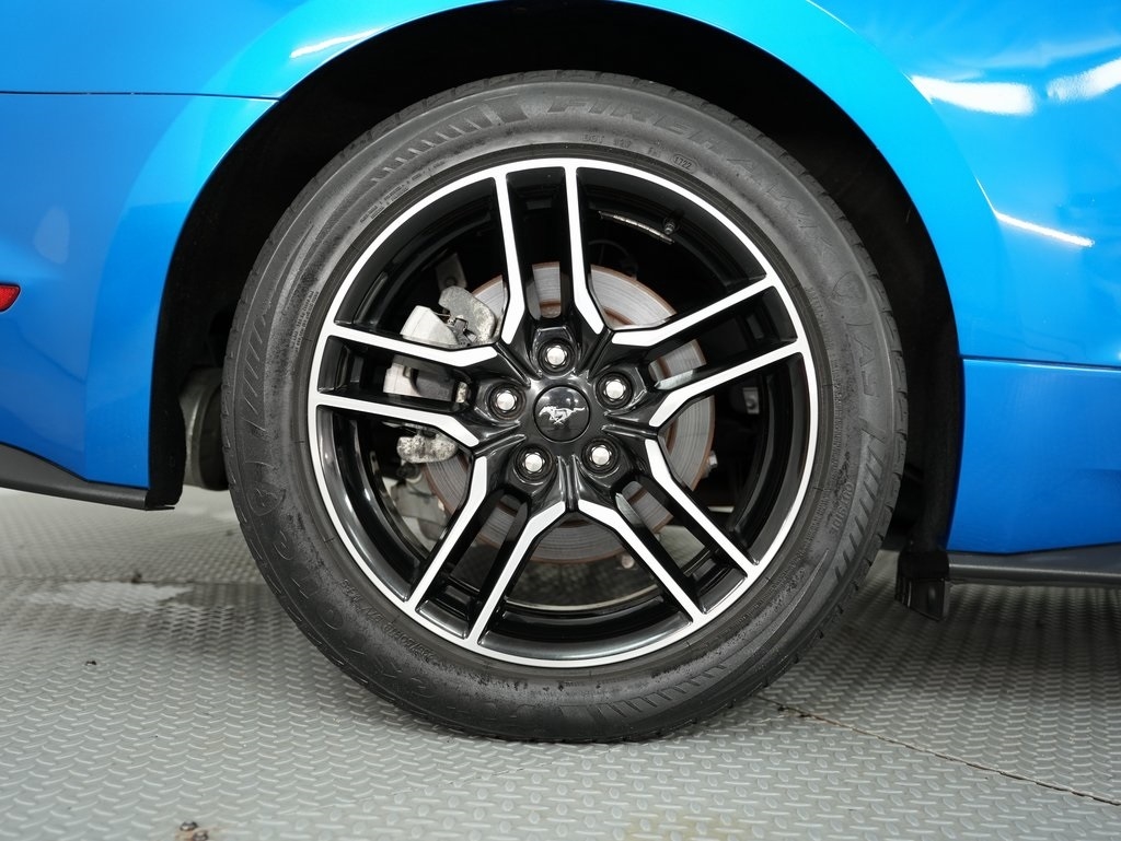 Ford Mustang EcoBoost Convertible 2021