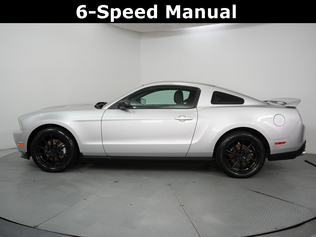 Ford Mustang 2dr Cpe V6 2012