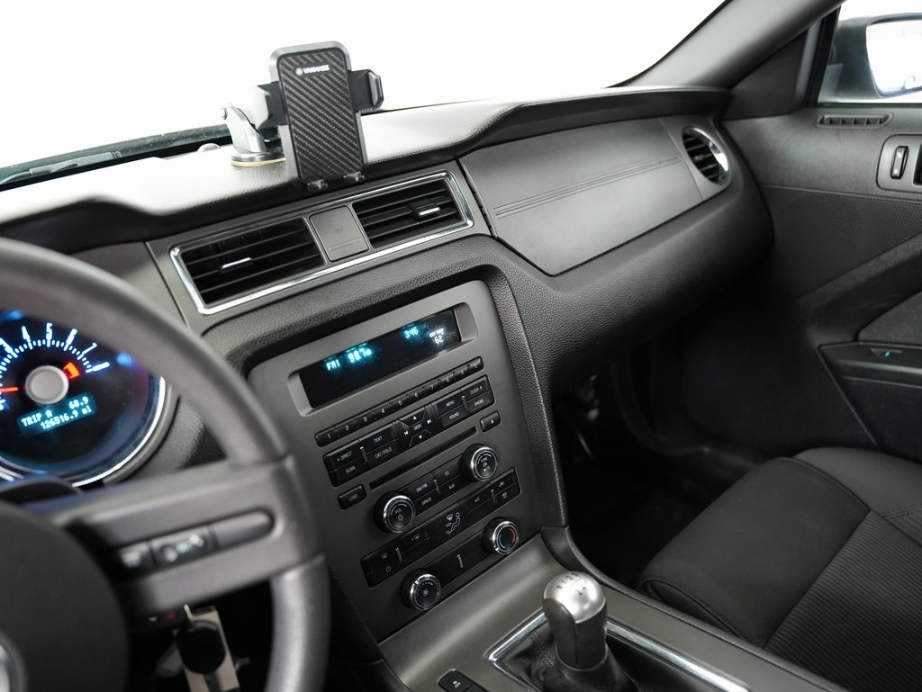 Ford Mustang 2dr Cpe V6 2012