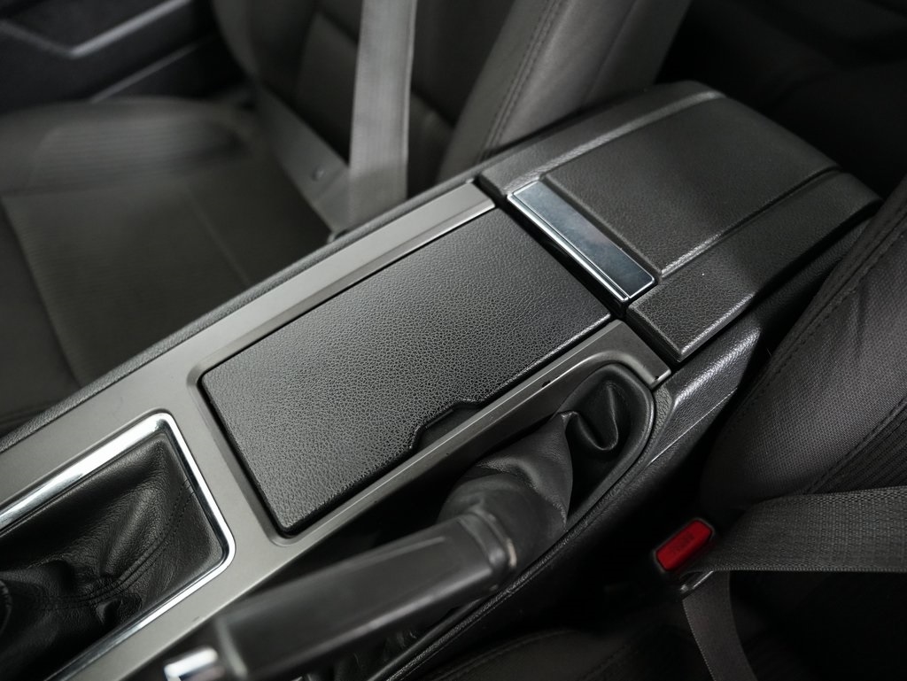 Ford Mustang 2dr Cpe V6 2012