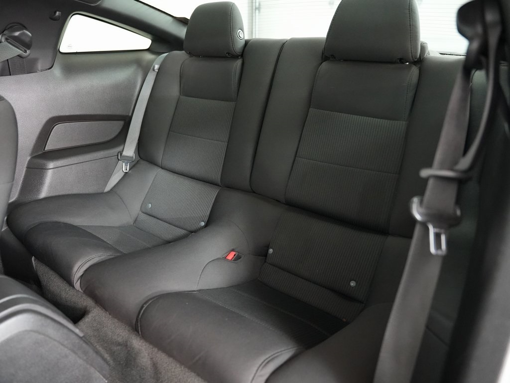 Ford Mustang 2dr Cpe V6 2012