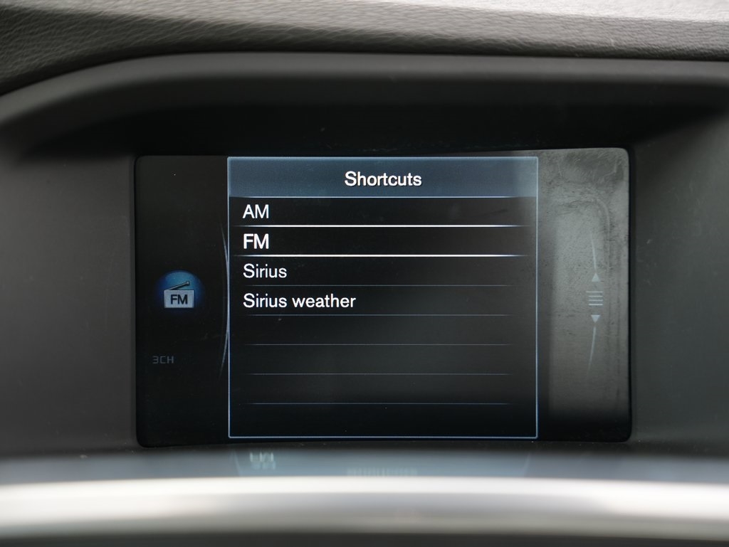 Volvo S60 2015.5 4dr Sdn T5 Drive-E Platinum FWD 2015