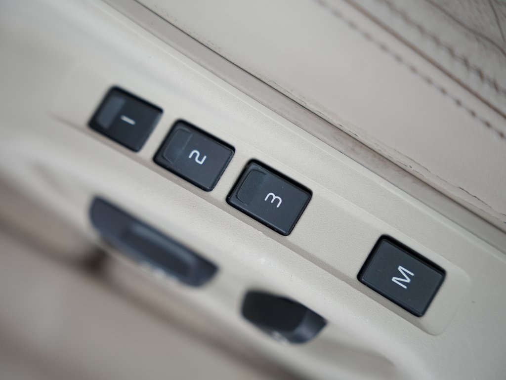 Volvo S60 2015.5 4dr Sdn T5 Drive-E Platinum FWD 2015