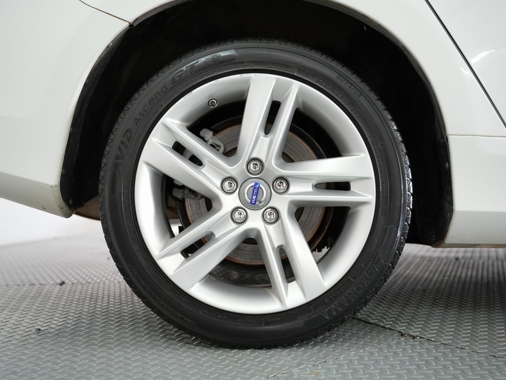 Volvo S60 2015.5 4dr Sdn T5 Drive-E Platinum FWD 2015