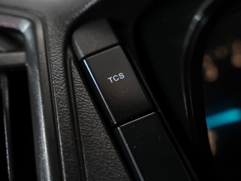 Ford Transit Cargo Van T-250 130" Low Rf 9000 GVWR Swing-Out RH Dr 2016