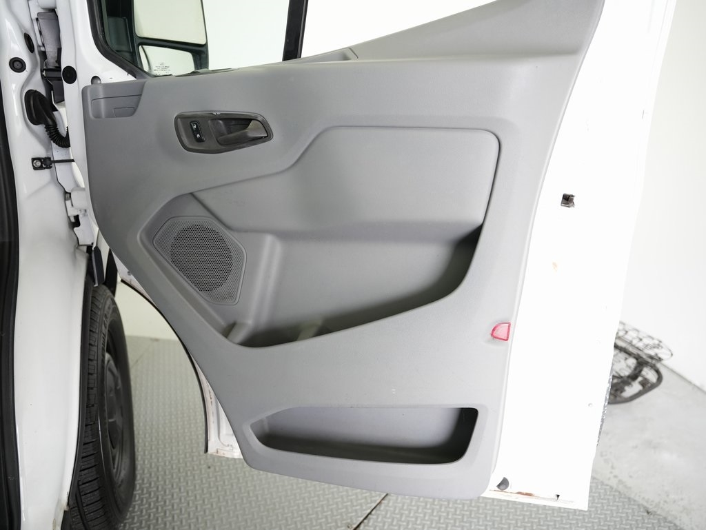 Ford Transit Cargo Van T-250 130" Low Rf 9000 GVWR Swing-Out RH Dr 2016
