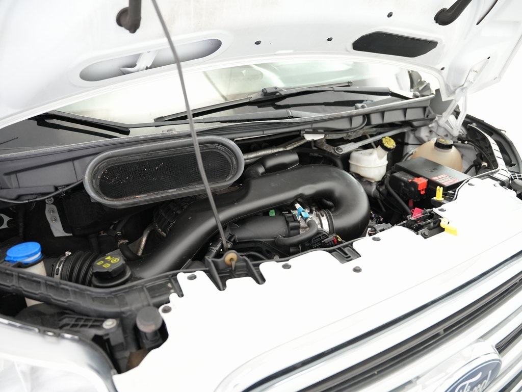 Ford Transit Cargo Van T-250 130" Low Rf 9000 GVWR Swing-Out RH Dr 2016