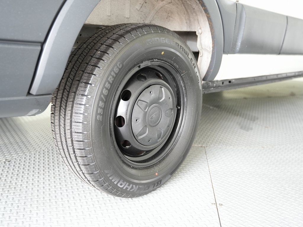 Ford Transit Cargo Van T-250 130" Low Rf 9000 GVWR Swing-Out RH Dr 2016