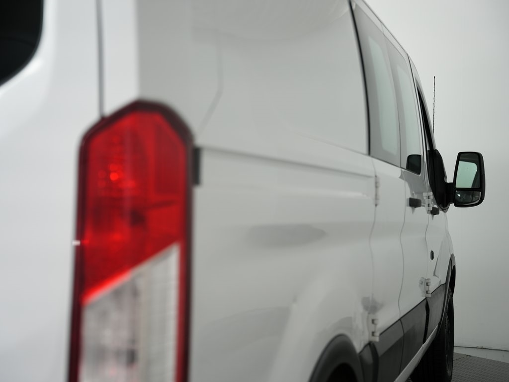 Ford Transit Cargo Van T-250 130" Low Rf 9000 GVWR Swing-Out RH Dr 2016
