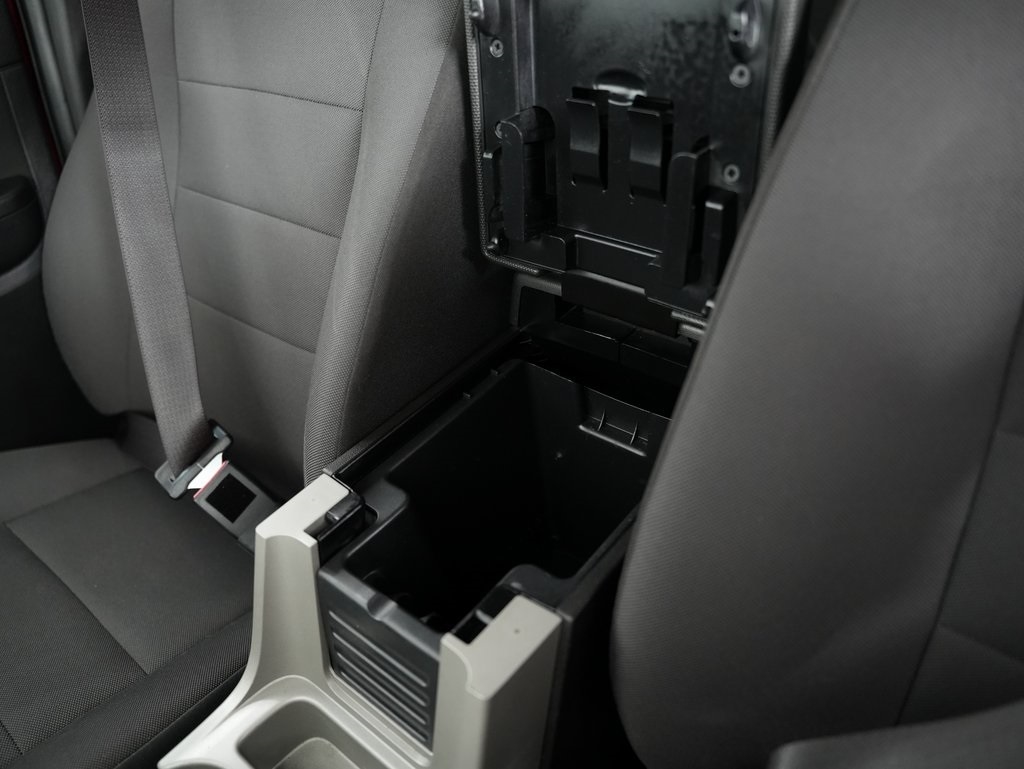 Ford Escape FWD 4dr XLT 2010