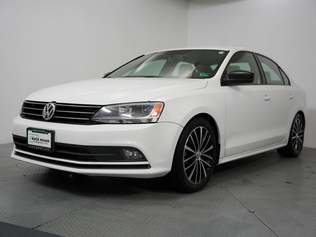 Volkswagen Jetta Sedan 4dr Man 1.8T Sport PZEV 2016