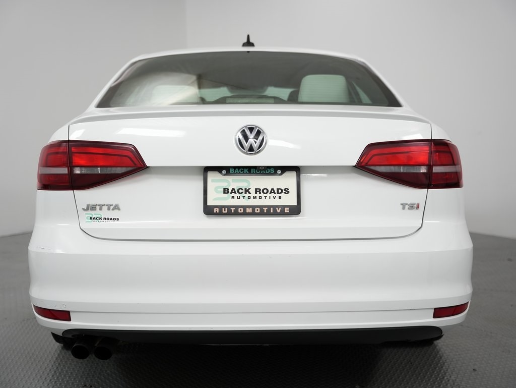 Volkswagen Jetta Sedan 4dr Man 1.8T Sport PZEV 2016