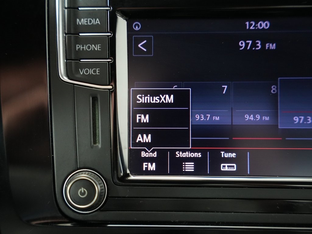 Volkswagen Jetta Sedan 4dr Man 1.8T Sport PZEV 2016