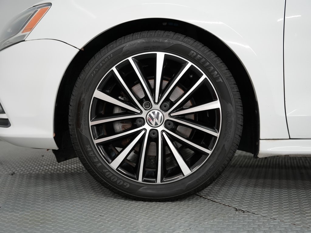 Volkswagen Jetta Sedan 4dr Man 1.8T Sport PZEV 2016