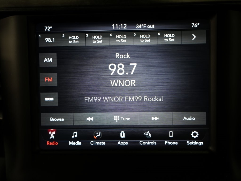 RAM 1500 Big Horn 4x4 Crew Cab 5'7" Box 2021