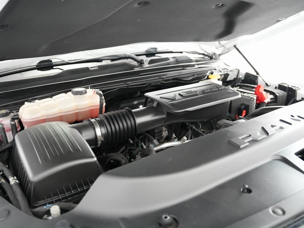 RAM 1500 Big Horn 4x4 Crew Cab 5'7" Box 2021