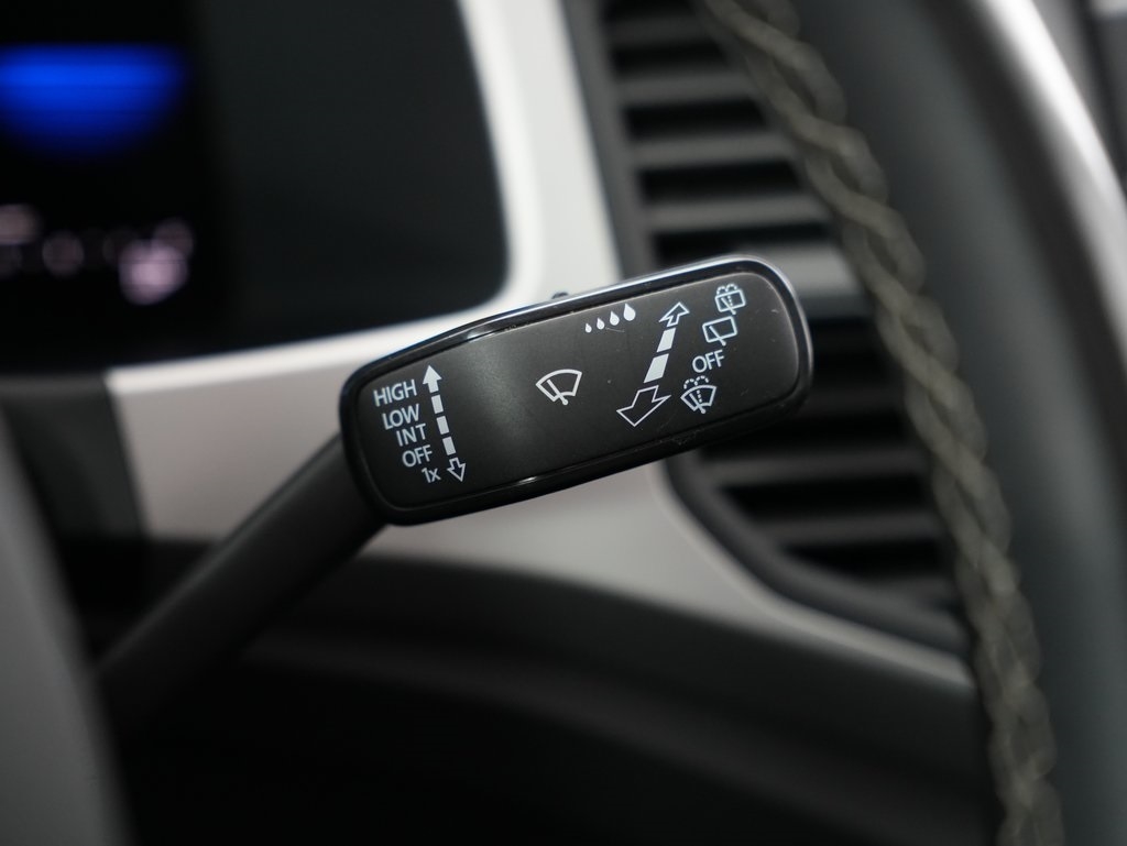 Volkswagen Atlas 2.0T SE FWD 2022