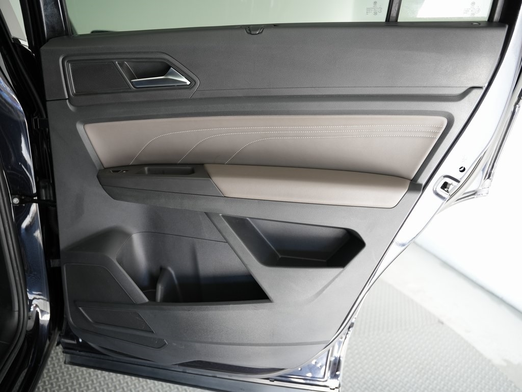 Volkswagen Atlas 2.0T SE FWD 2022