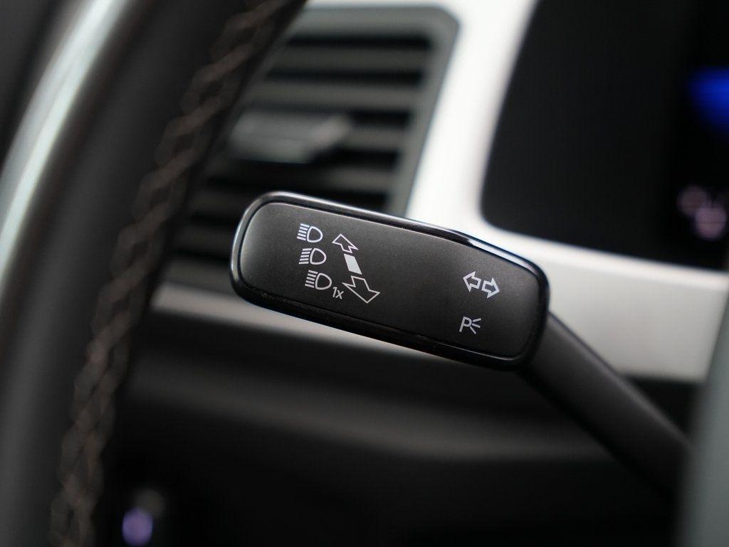 Volkswagen Atlas 2.0T SE FWD 2022