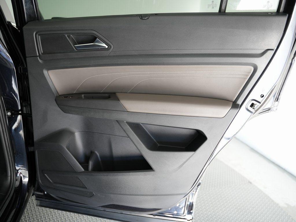 Volkswagen Atlas 2.0T SE FWD 2022