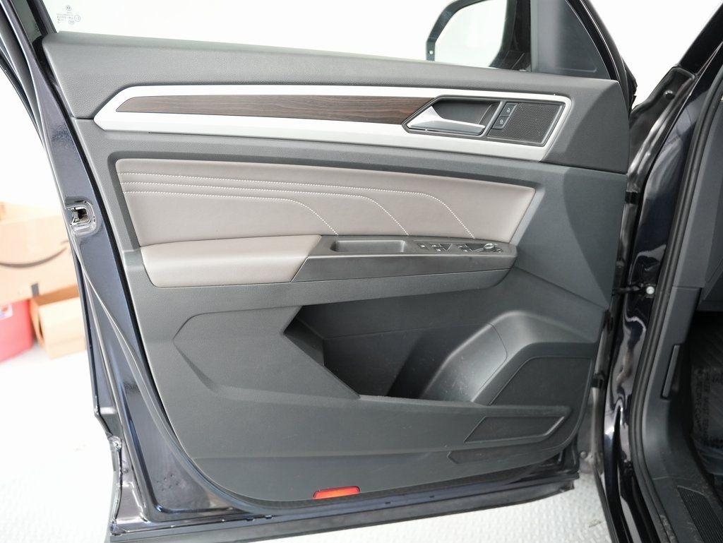 Volkswagen Atlas 2.0T SE FWD 2022