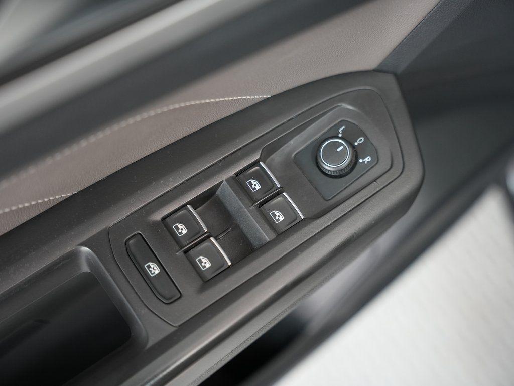 Volkswagen Atlas 2.0T SE FWD 2022