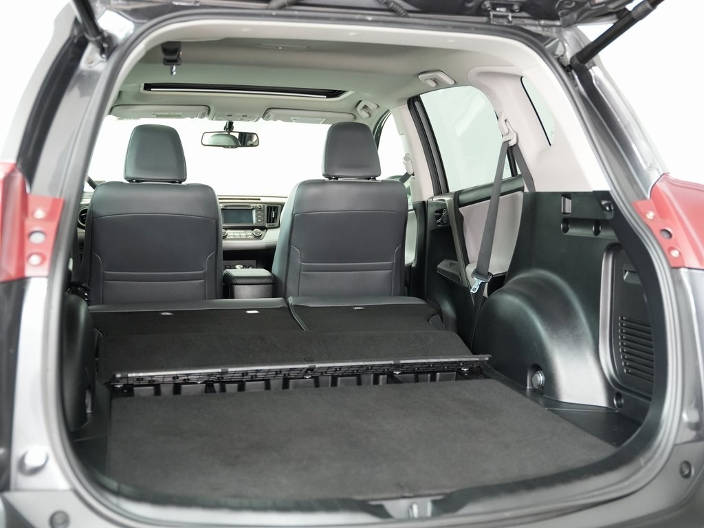 Toyota RAV4 FWD 4dr Limited (Natl) 2015