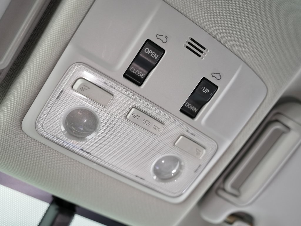 Toyota RAV4 FWD 4dr Limited (Natl) 2015