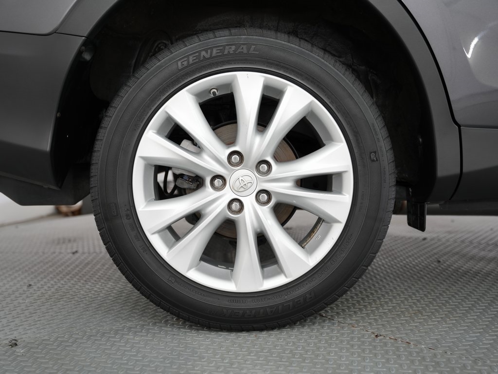 Toyota RAV4 FWD 4dr Limited (Natl) 2015