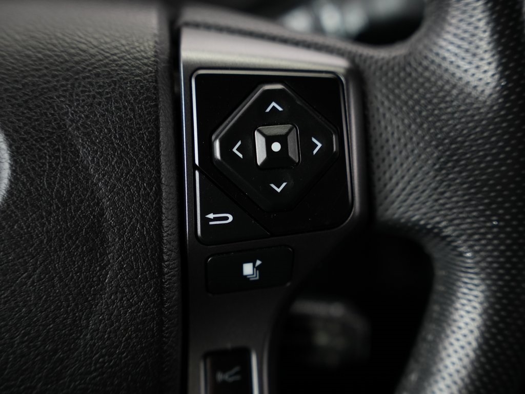 Toyota Tacoma 4WD TRD Off Road Double Cab 6' Bed V6 AT (Natl) 2021