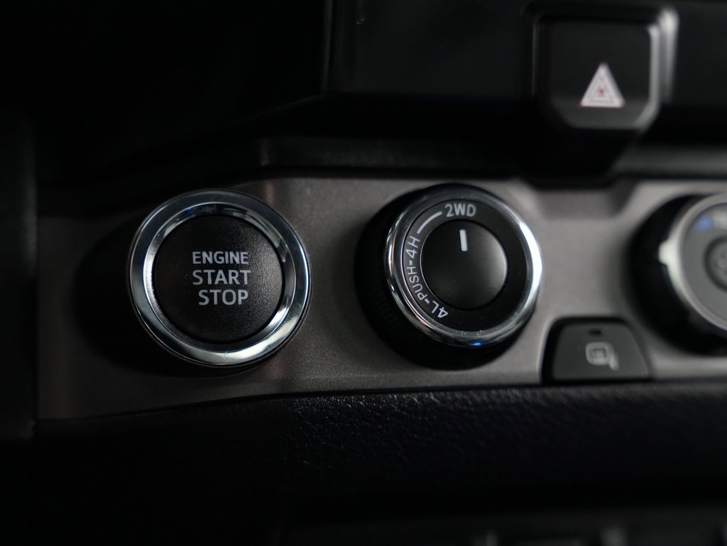 Toyota Tacoma 4WD TRD Off Road Double Cab 6' Bed V6 AT (Natl) 2021