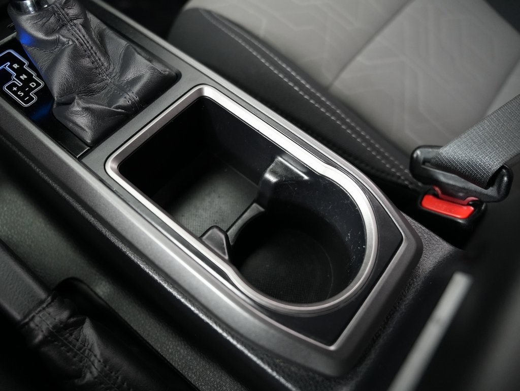 Toyota Tacoma 4WD TRD Off Road Double Cab 6' Bed V6 AT (Natl) 2021