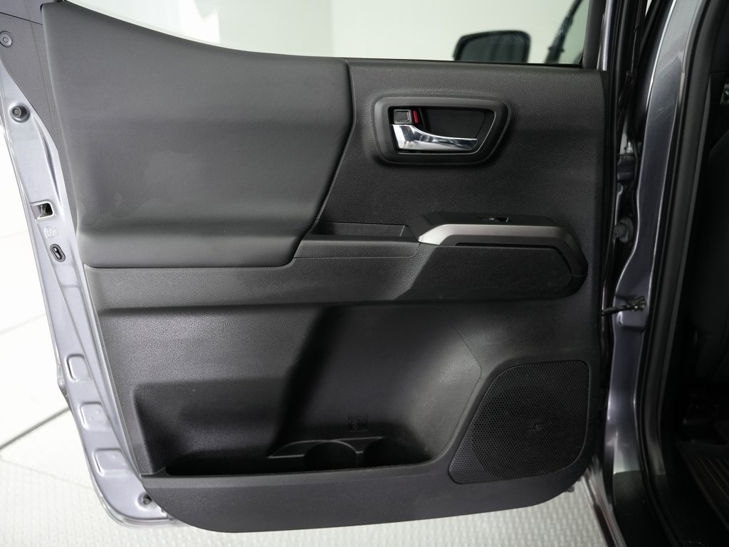 Toyota Tacoma 4WD TRD Off Road Double Cab 6' Bed V6 AT (Natl) 2021