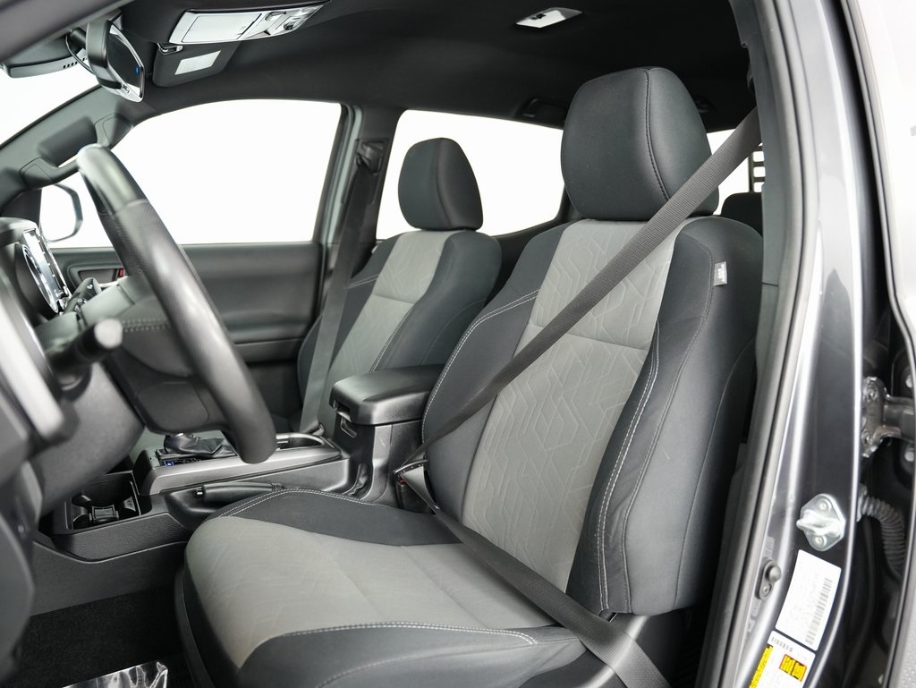 Toyota Tacoma 4WD TRD Off Road Double Cab 6' Bed V6 AT (Natl) 2021