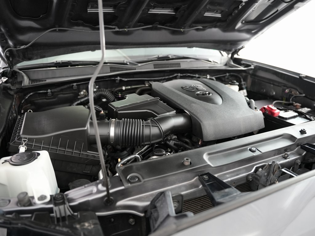 Toyota Tacoma 4WD TRD Off Road Double Cab 6' Bed V6 AT (Natl) 2021