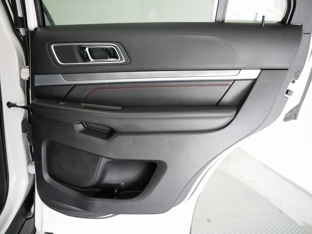 Ford Explorer 4WD 4dr Sport 2016