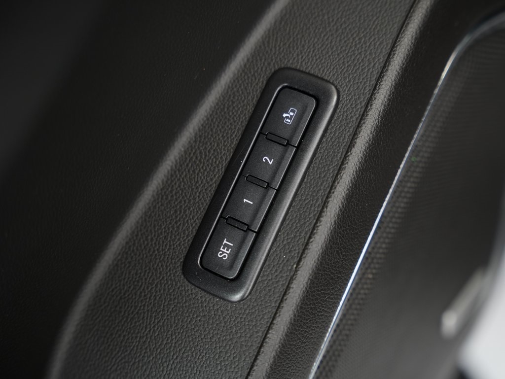 Chevrolet Tahoe 2WD 4dr Premier 2017